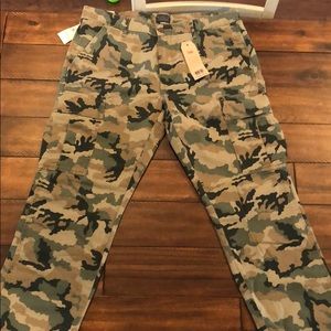 Levi’s athletic fit cargo 541 Brand new with tags